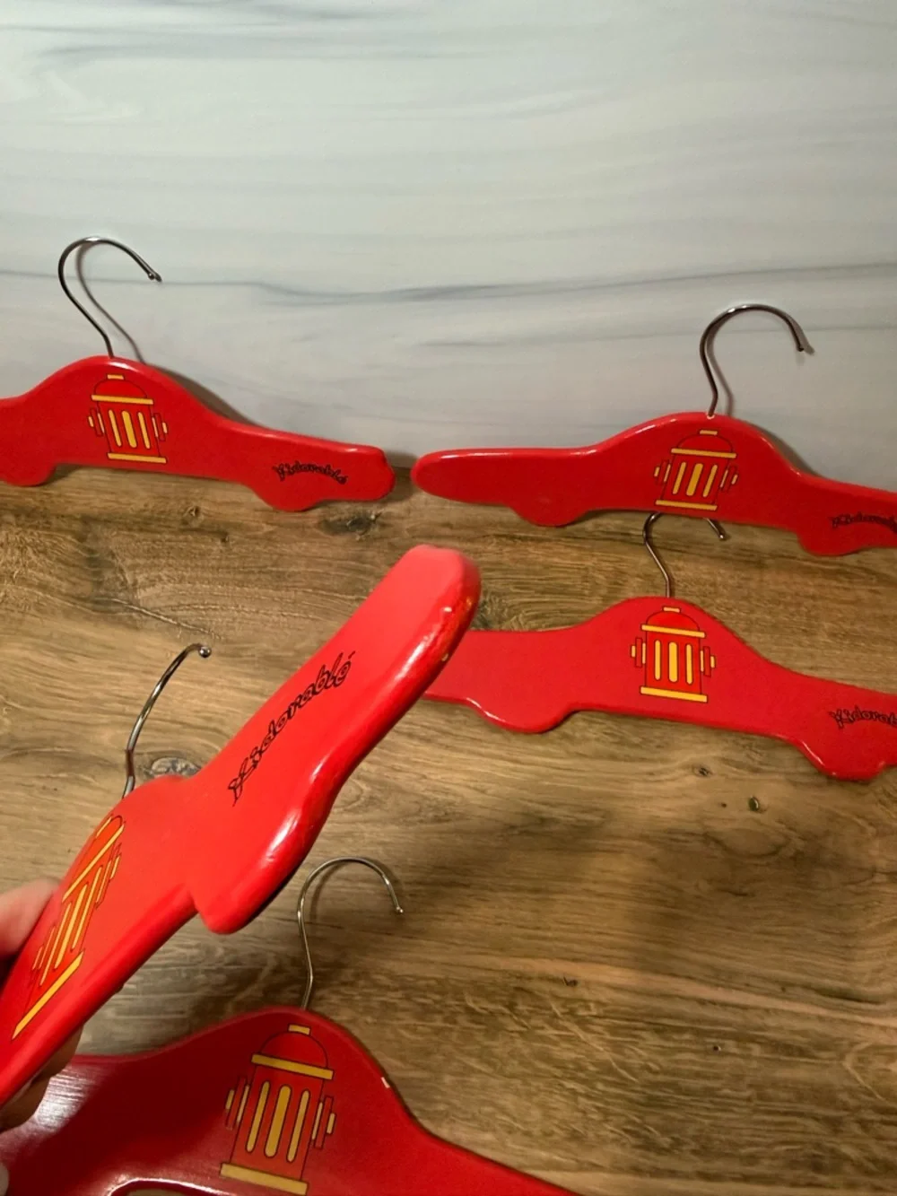 Kidorable Fire Engine Wooden Hangers Set 5